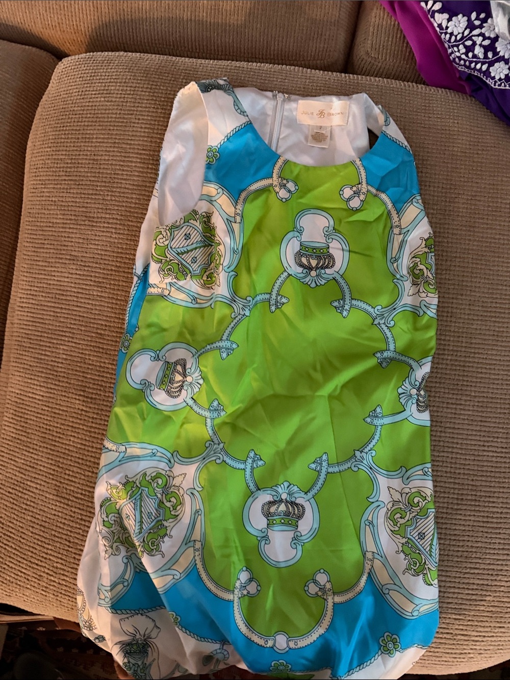 Woman’s sleeveless dress/top